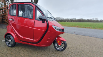 Kabinescooter 30 km
